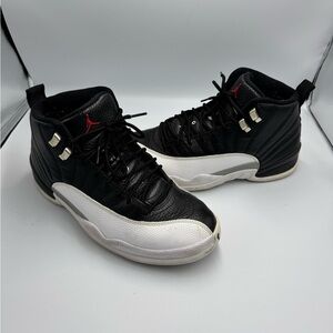 Nike Men's Black, White, and Red Sneakers